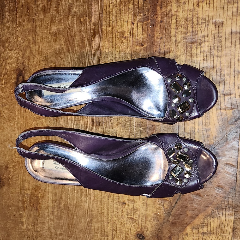 Simply Vera Ladies Purple peeptoe slingback 4" heels Size 10